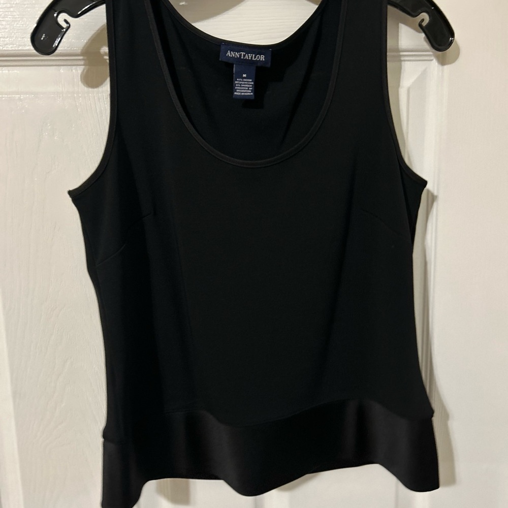 Ann Taylor Black  Sleeveless Tank Top & Long Skirt (not lined) Set